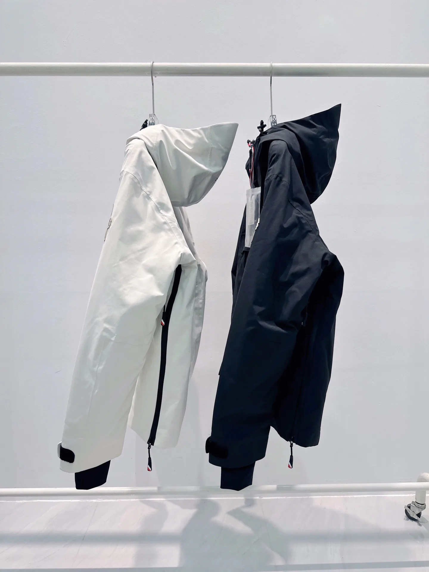 Куртки И Пуховики Женские Moncler 18710262