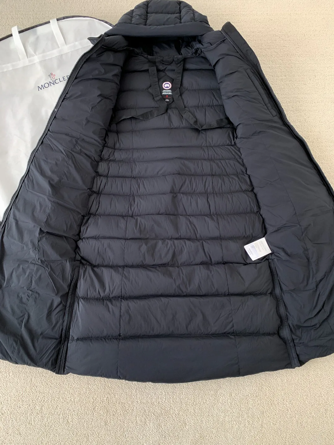 Куртки И Пуховики Мужские Canada Goose 441330