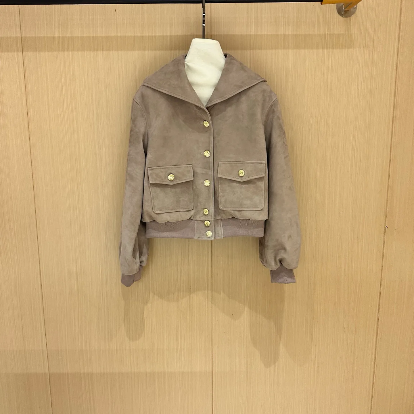 Кожаные Куртки И Дублёнки Женские Chanel 11452826