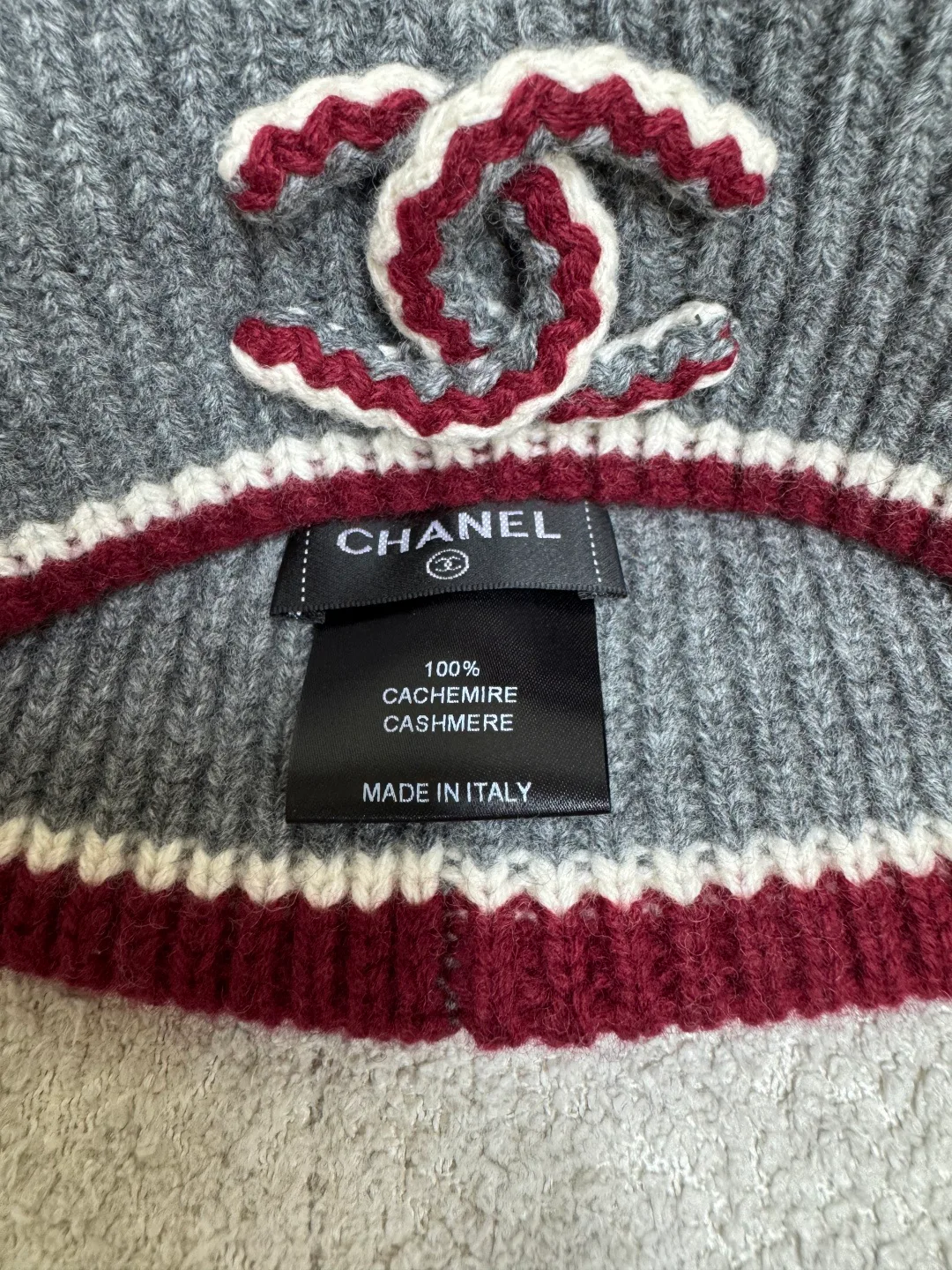 Головные Уборы Chanel 17727816
