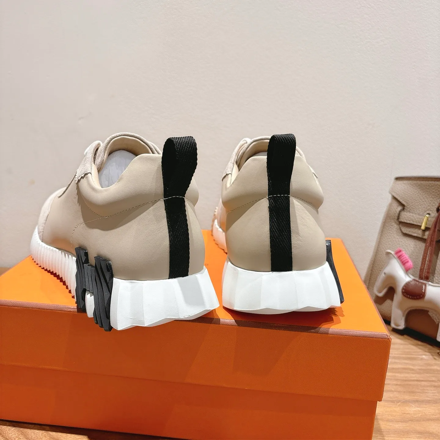 Кроссовки Женские Hermes 623258