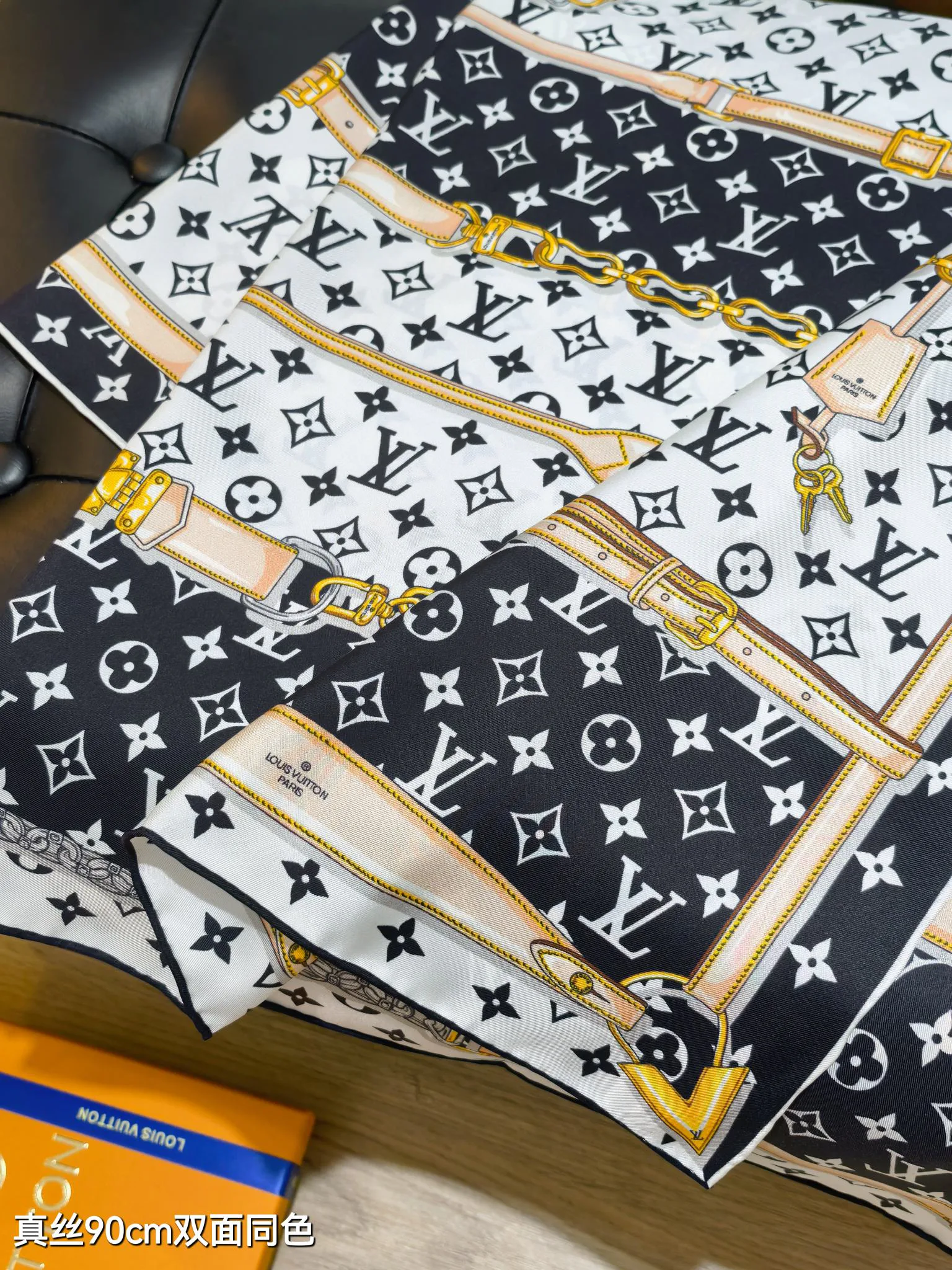 Шарфы Louis Vuitton 13119675