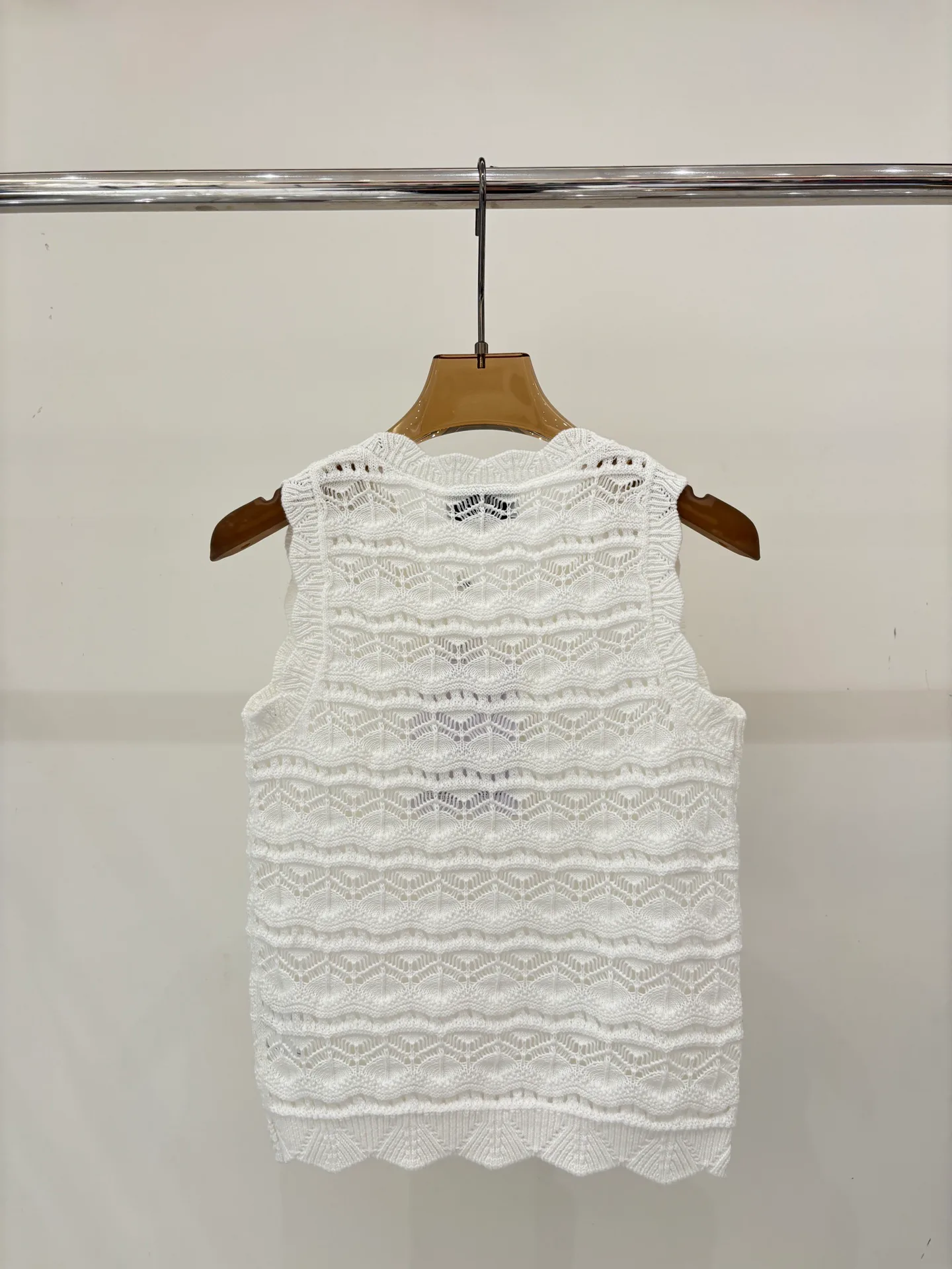 Жилеты Женские Chanel 1572921