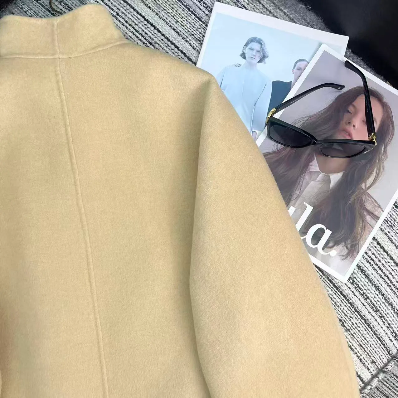 Пальто Женские Louis Vuitton 502029