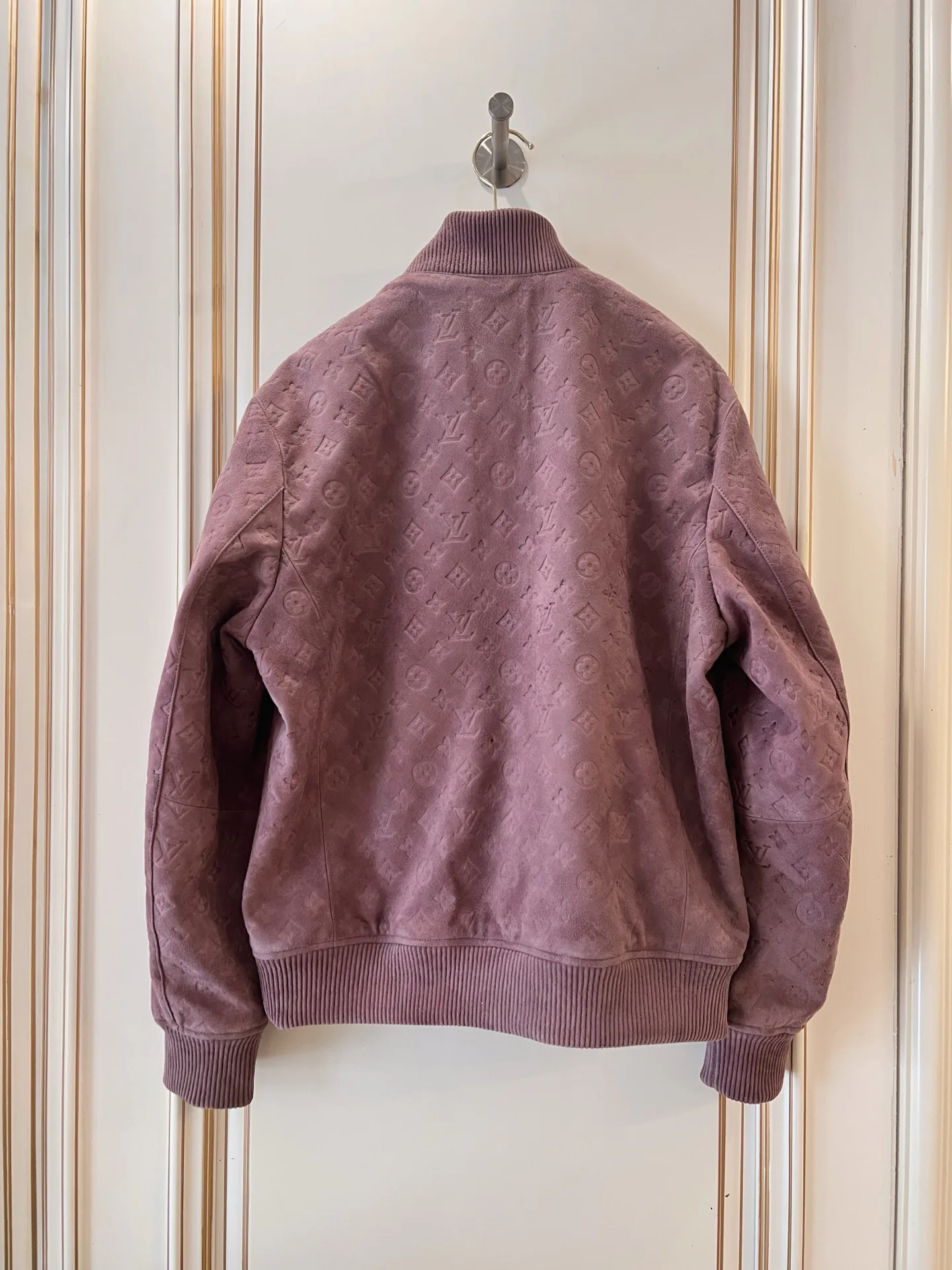 Кожаные Куртки И Дублёнки Женские Louis Vuitton 18409004