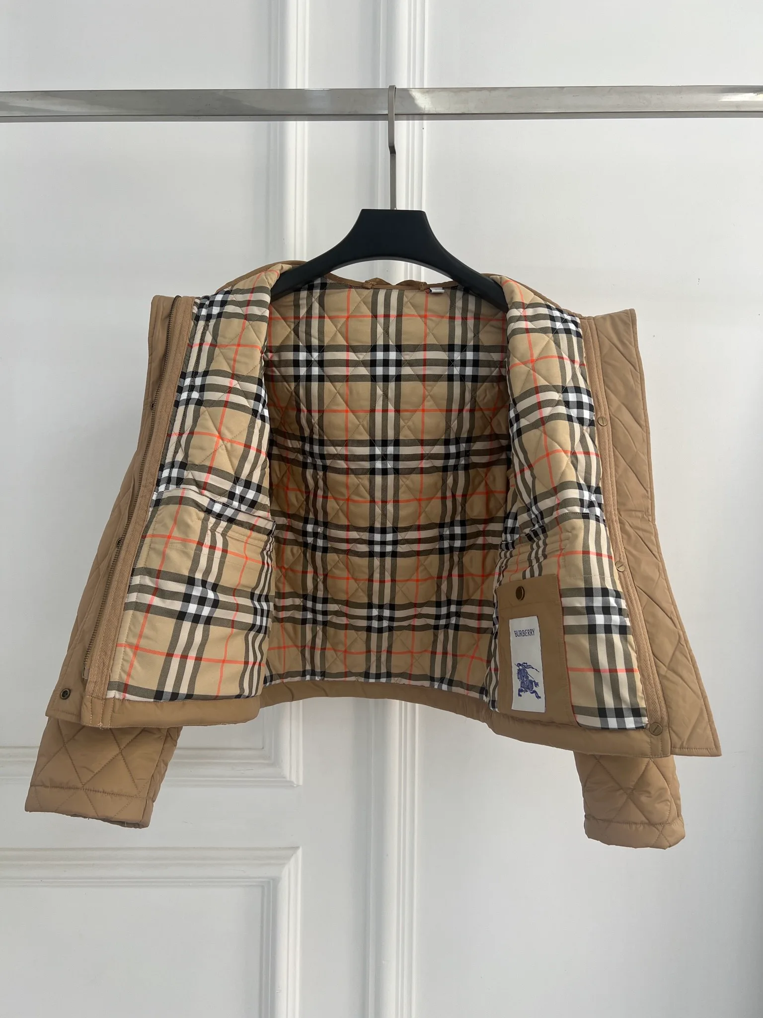 Куртки И Пуховики Женские Burberry 10898819