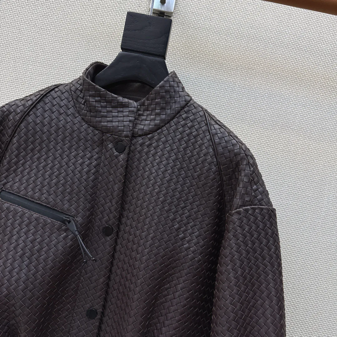 Кожаные Куртки И Дублёнки Женские Bottega Veneta 11527586
