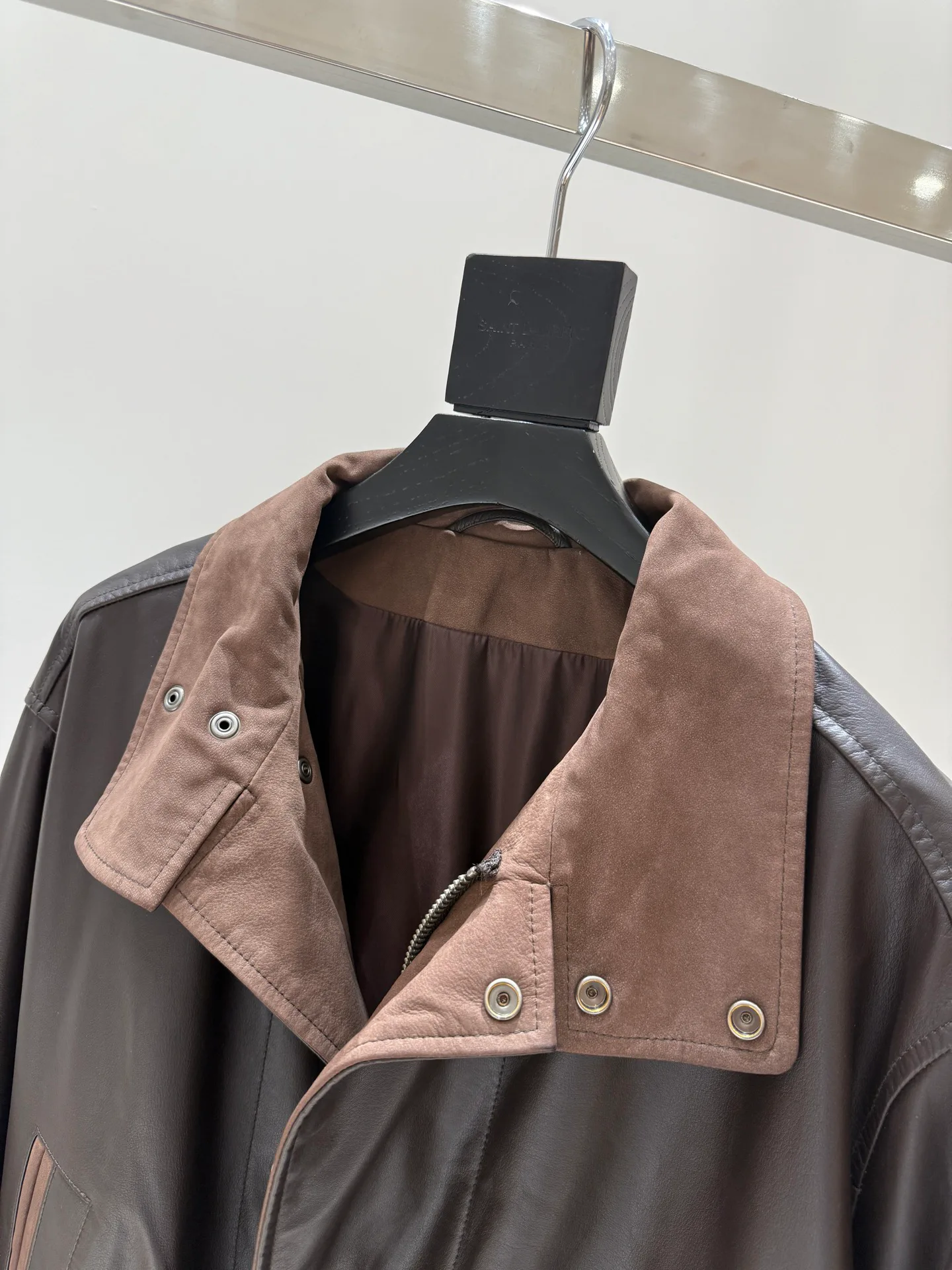 Кожаные Куртки И Дублёнки Женские Saint Laurent 18593025