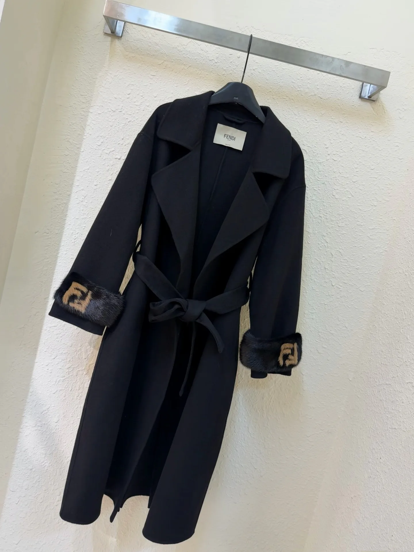 Пальто Женские Fendi 18226672