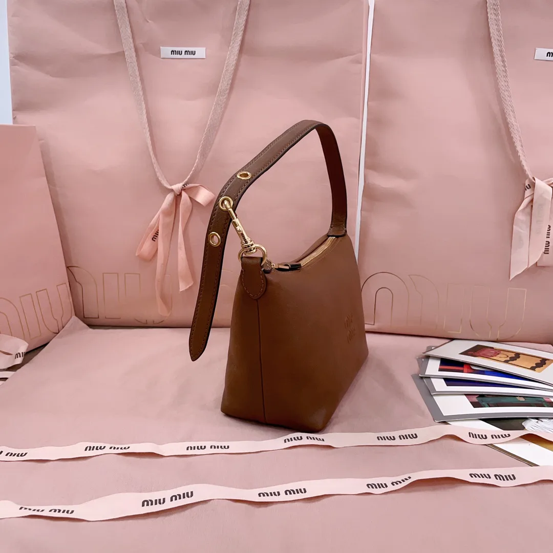 Классические Сумки Женские Miu Miu 11565887