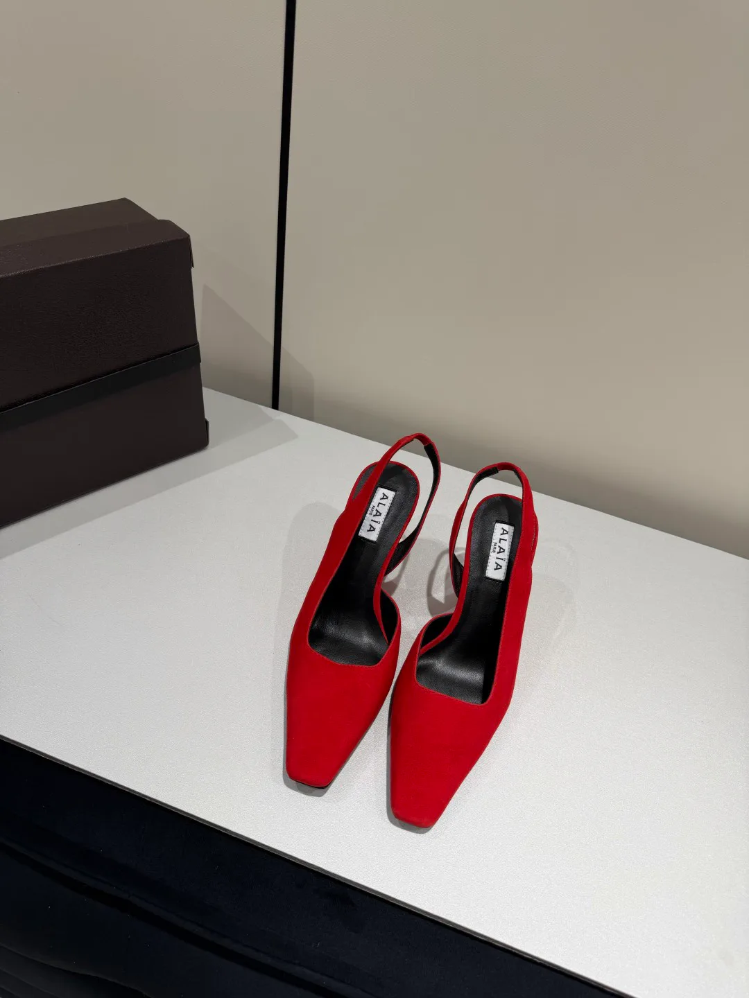 Босоножки Женские Alaia 13142164