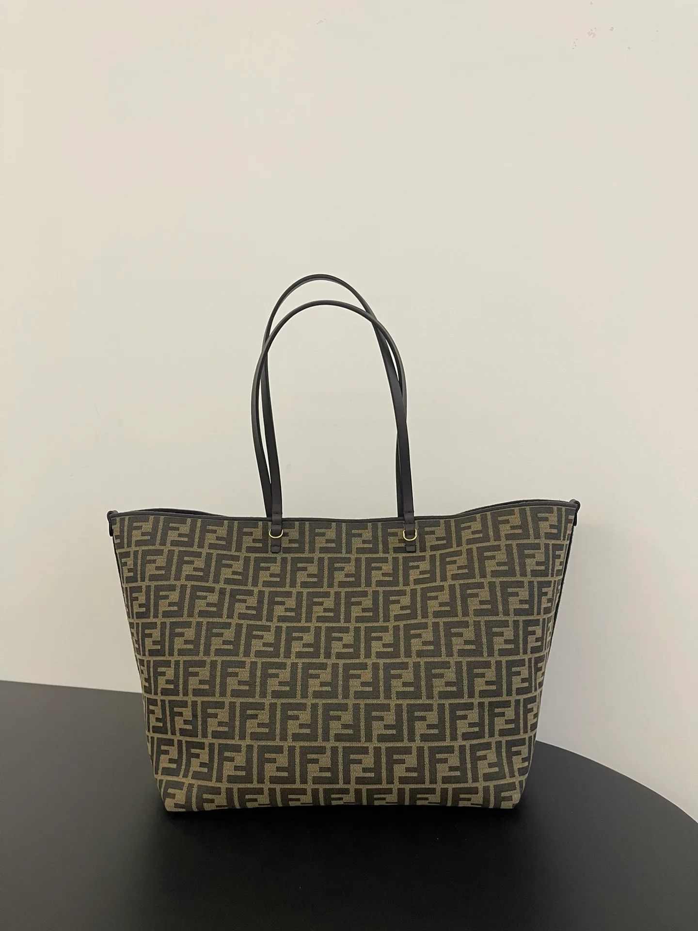 Классические Сумки Женские Fendi 13234556