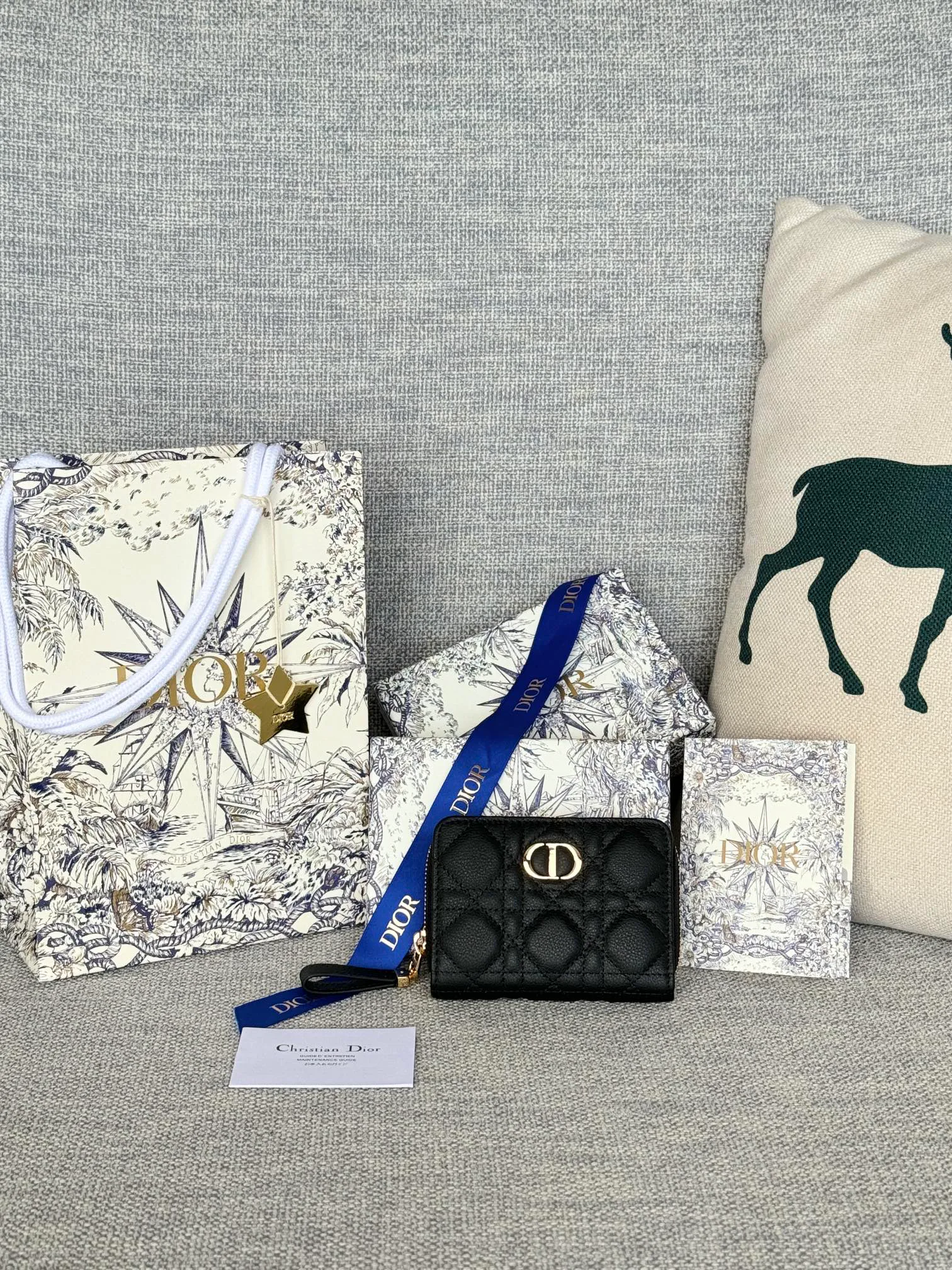 Кошельки Christian Dior 13349610