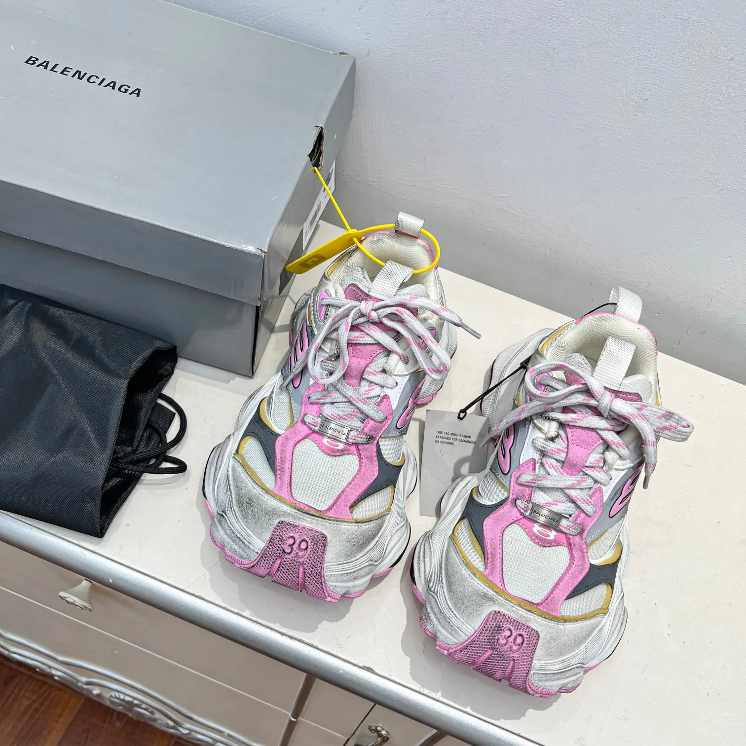 Кроссовки Женские Balenciaga 11186171