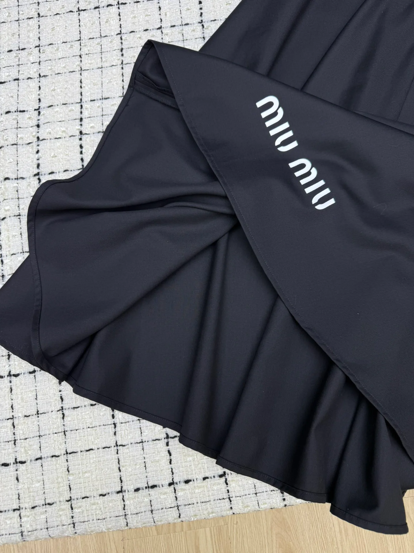 Юбки Женские Miu Miu 23126