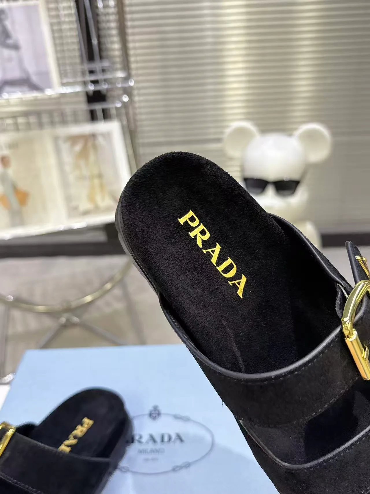 Шлепанцы Женские Prada 10270237