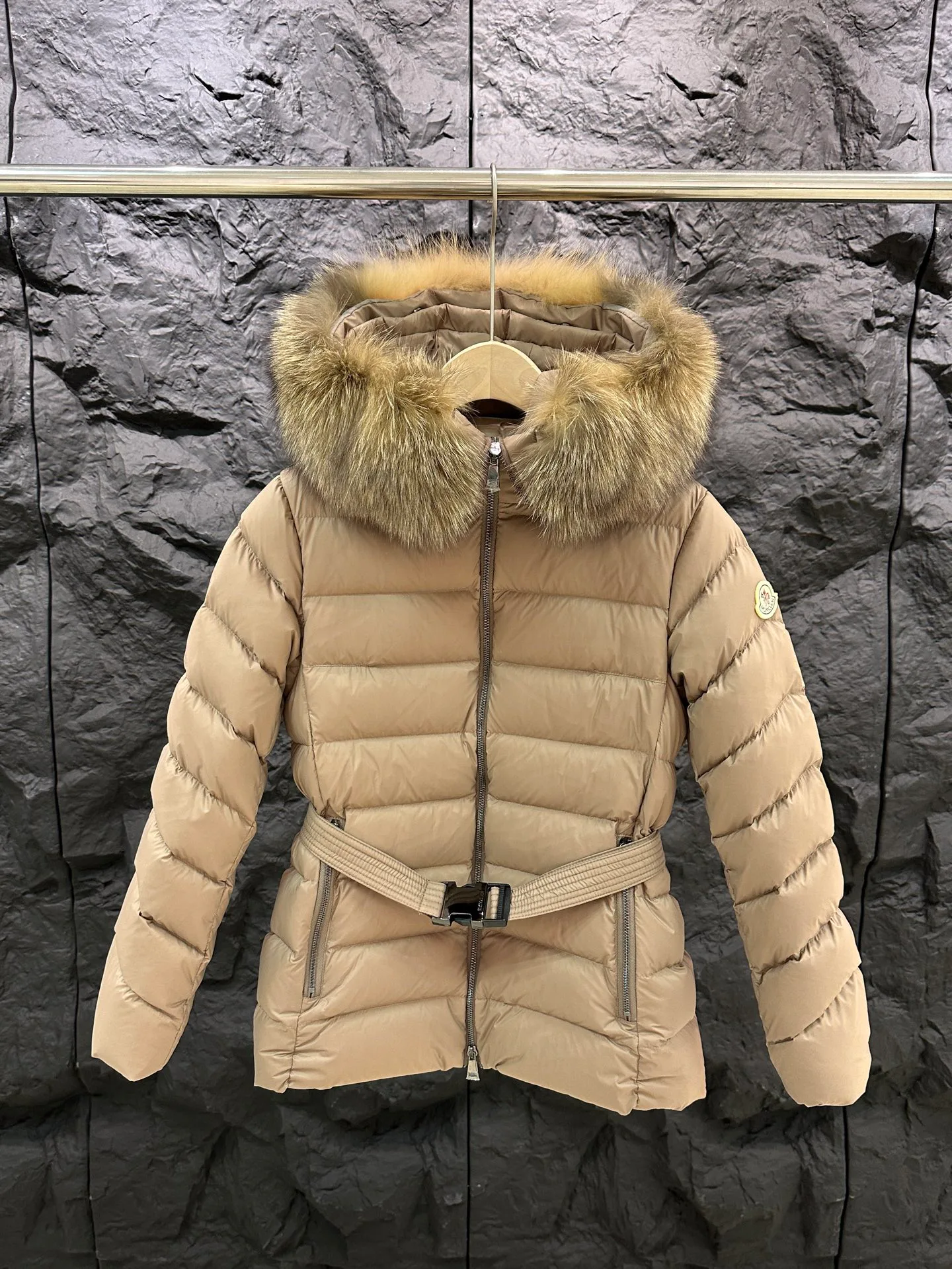 Куртки И Пуховики Женские Moncler 19636114