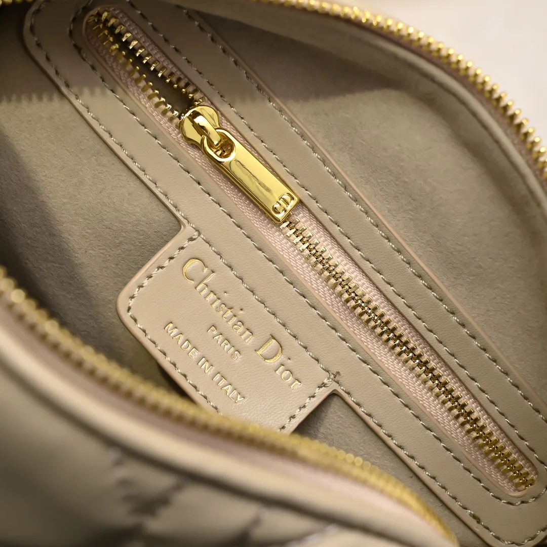 Классические Сумки Женские Christian Dior 1449452