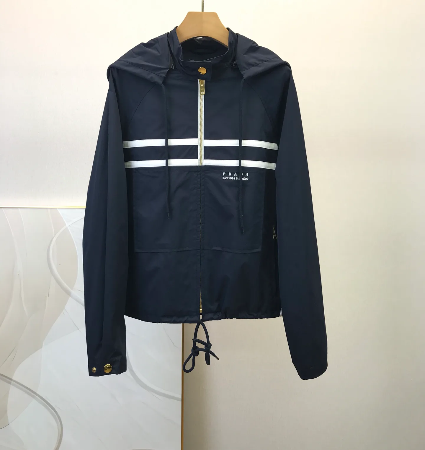 Куртки И Пуховики Женские Prada 1890487