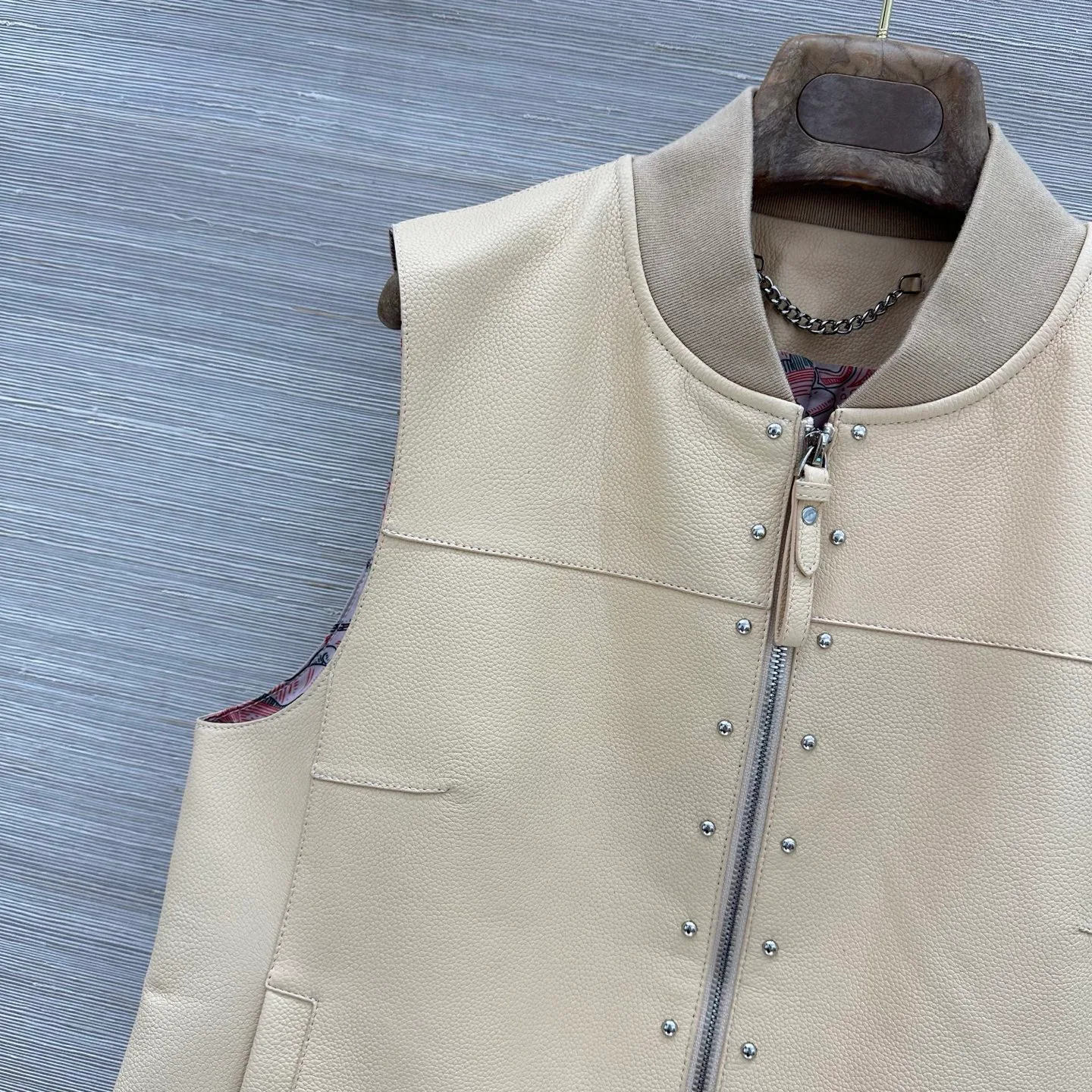 Жилеты Женские Hermes 19253095