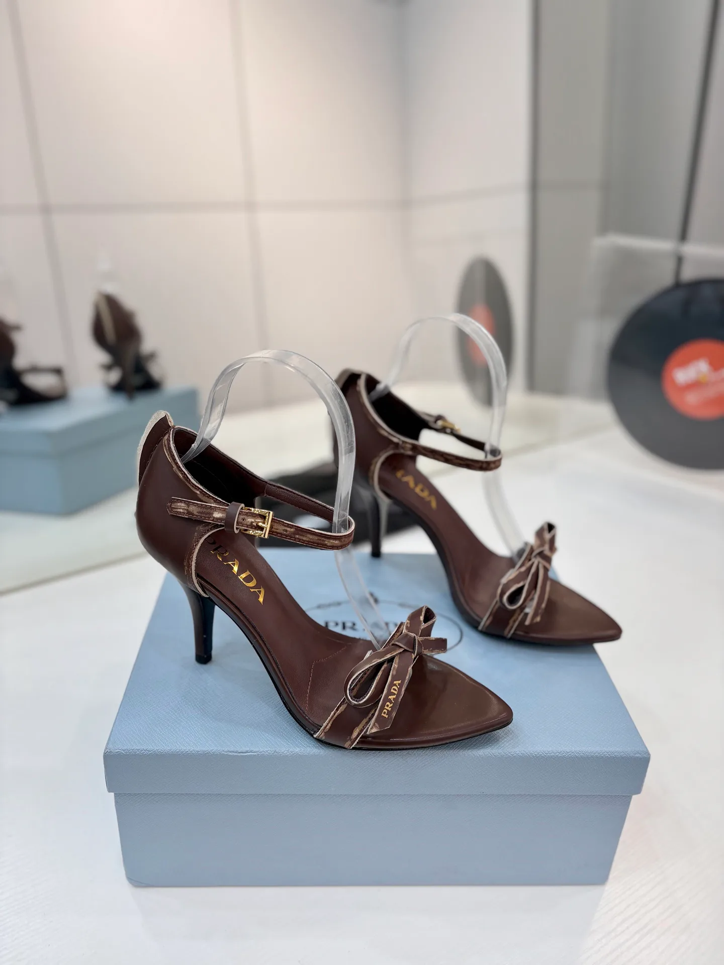 Туфли Женские Prada 11410355