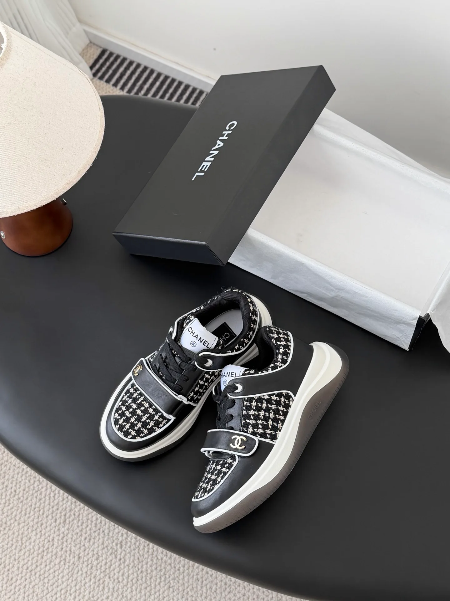Кроссовки Женские Chanel 11541996