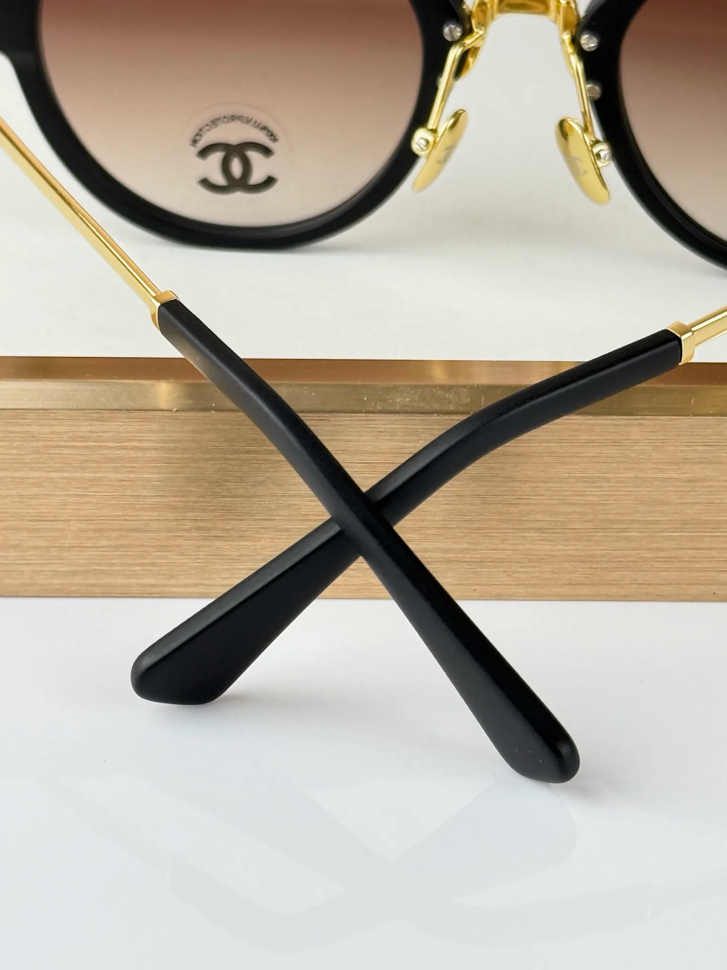 Очки Chanel 17366510