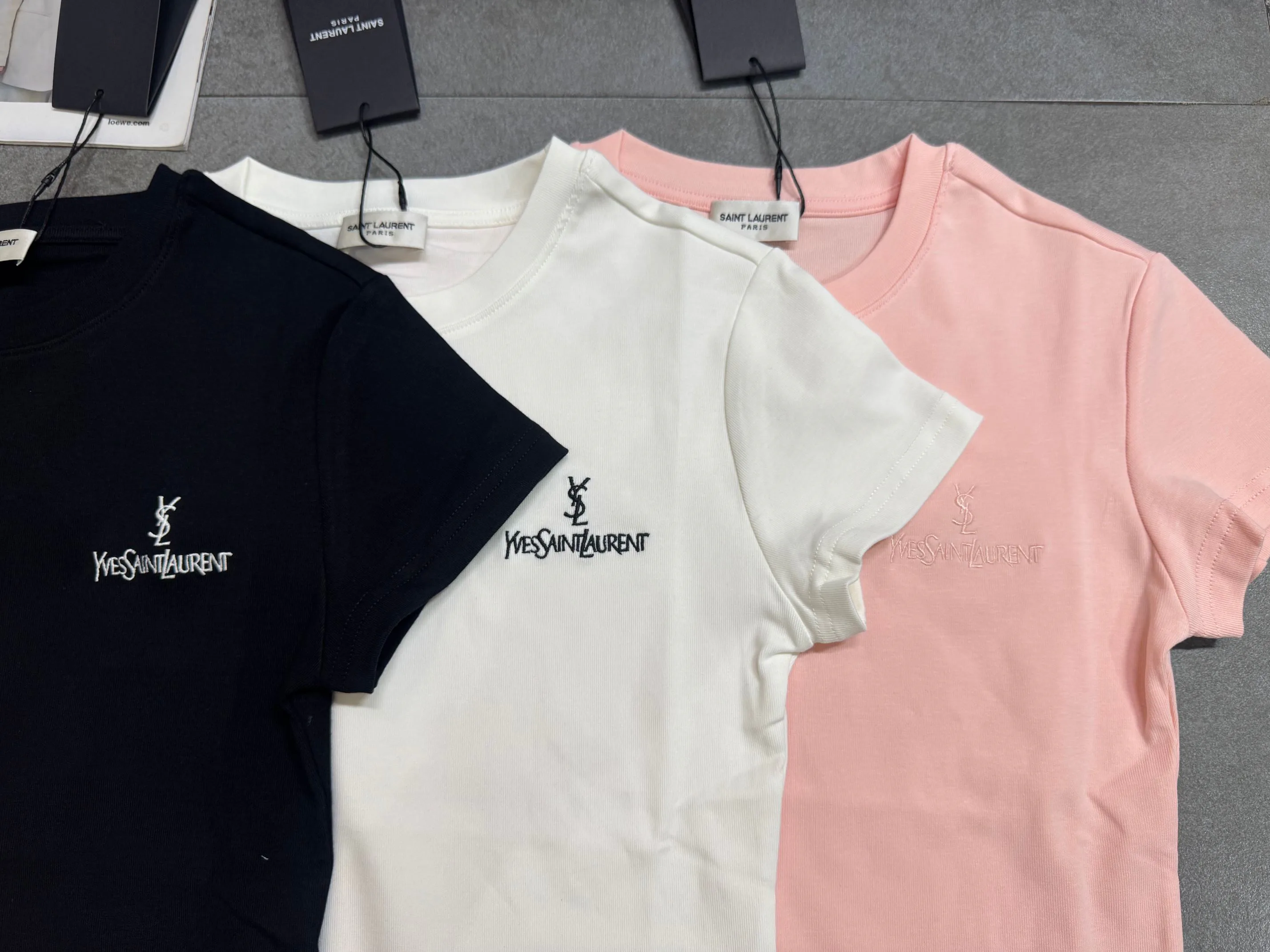 Футболки Женские Saint Laurent 13278719