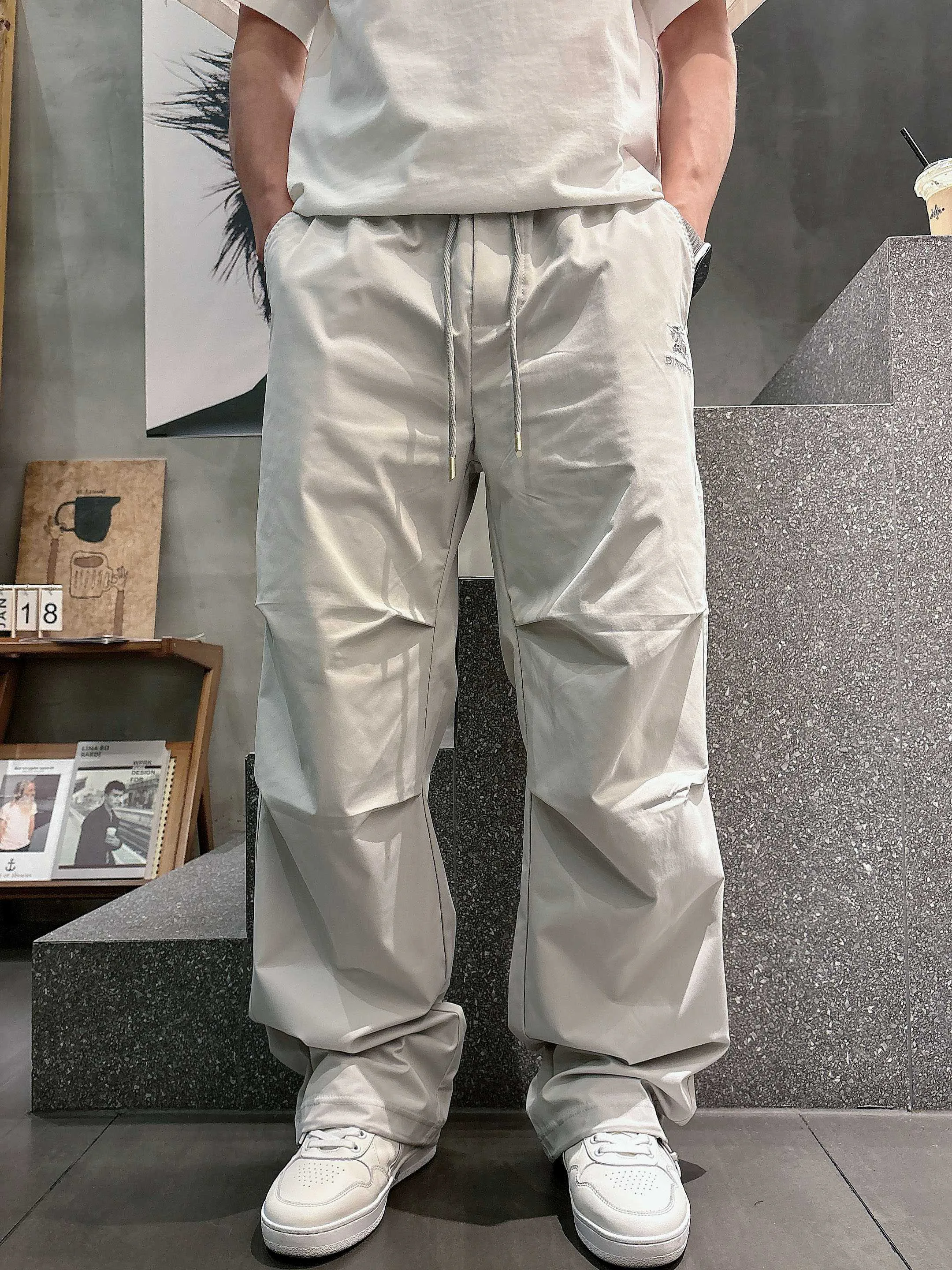 Брюки Мужские Burberry 13147771