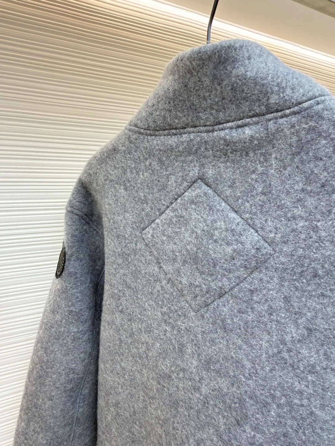 Куртки И Пуховики Мужские Canada Goose 1564998