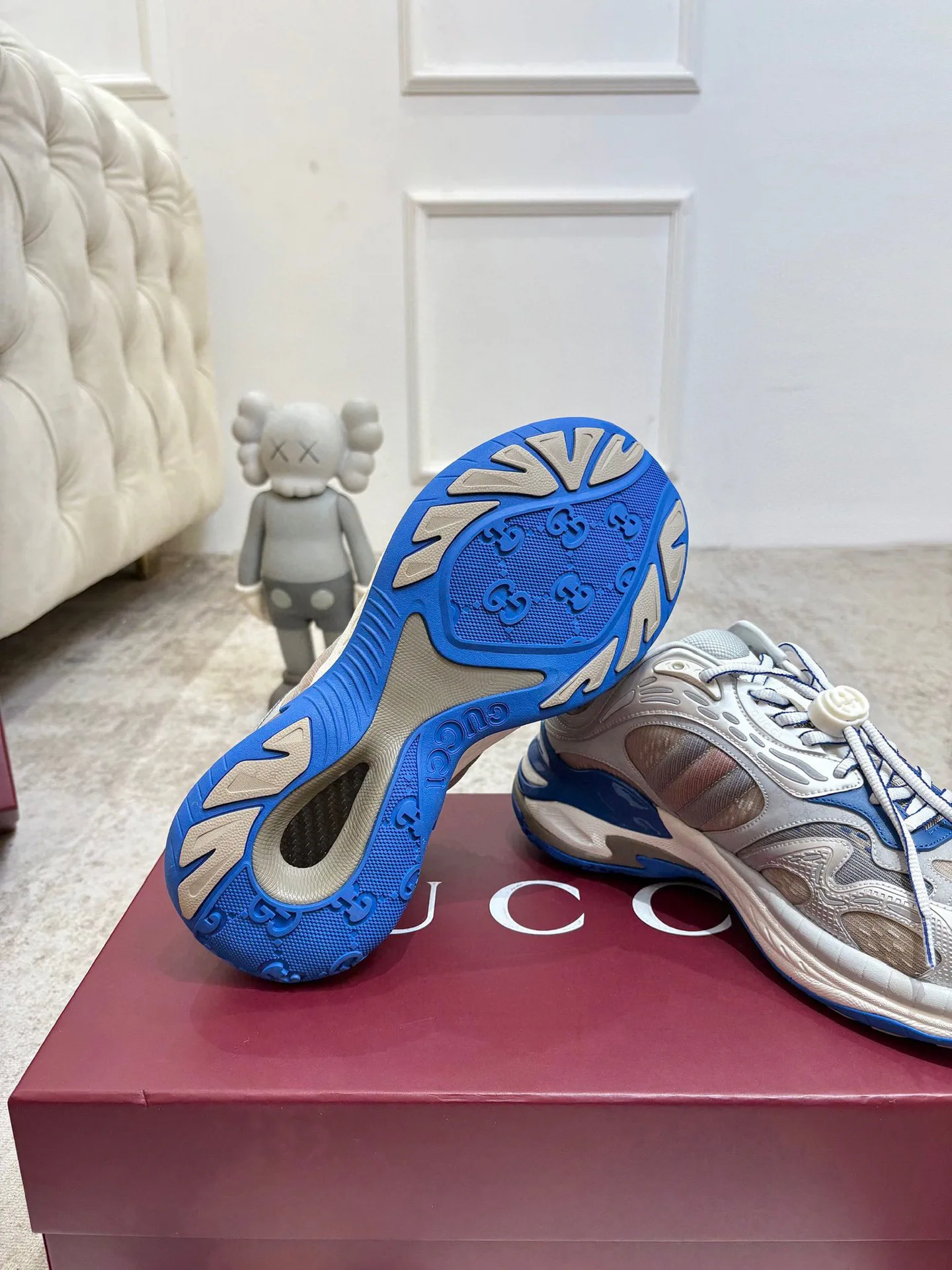Кроссовки Женские Gucci 11918103