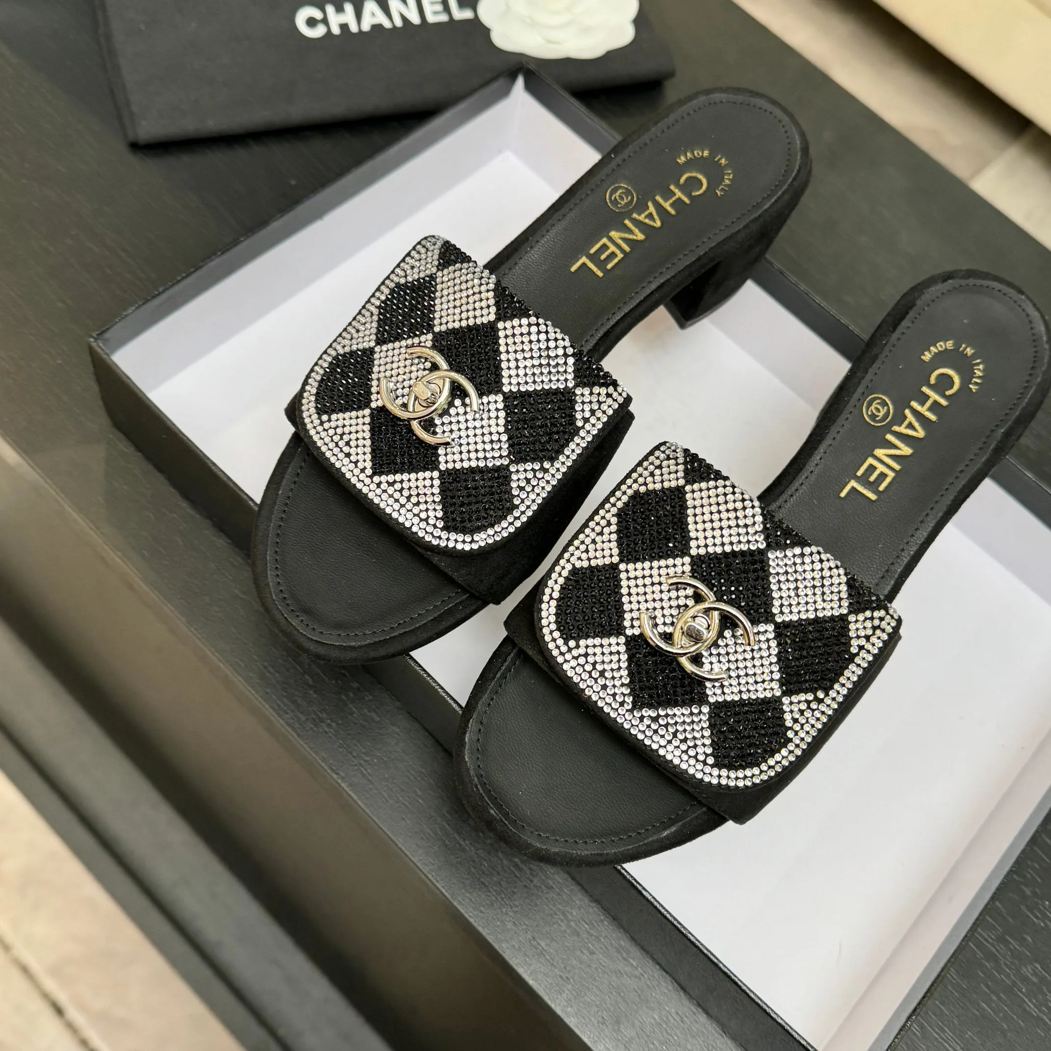 Шлепанцы Женские Chanel 1468221