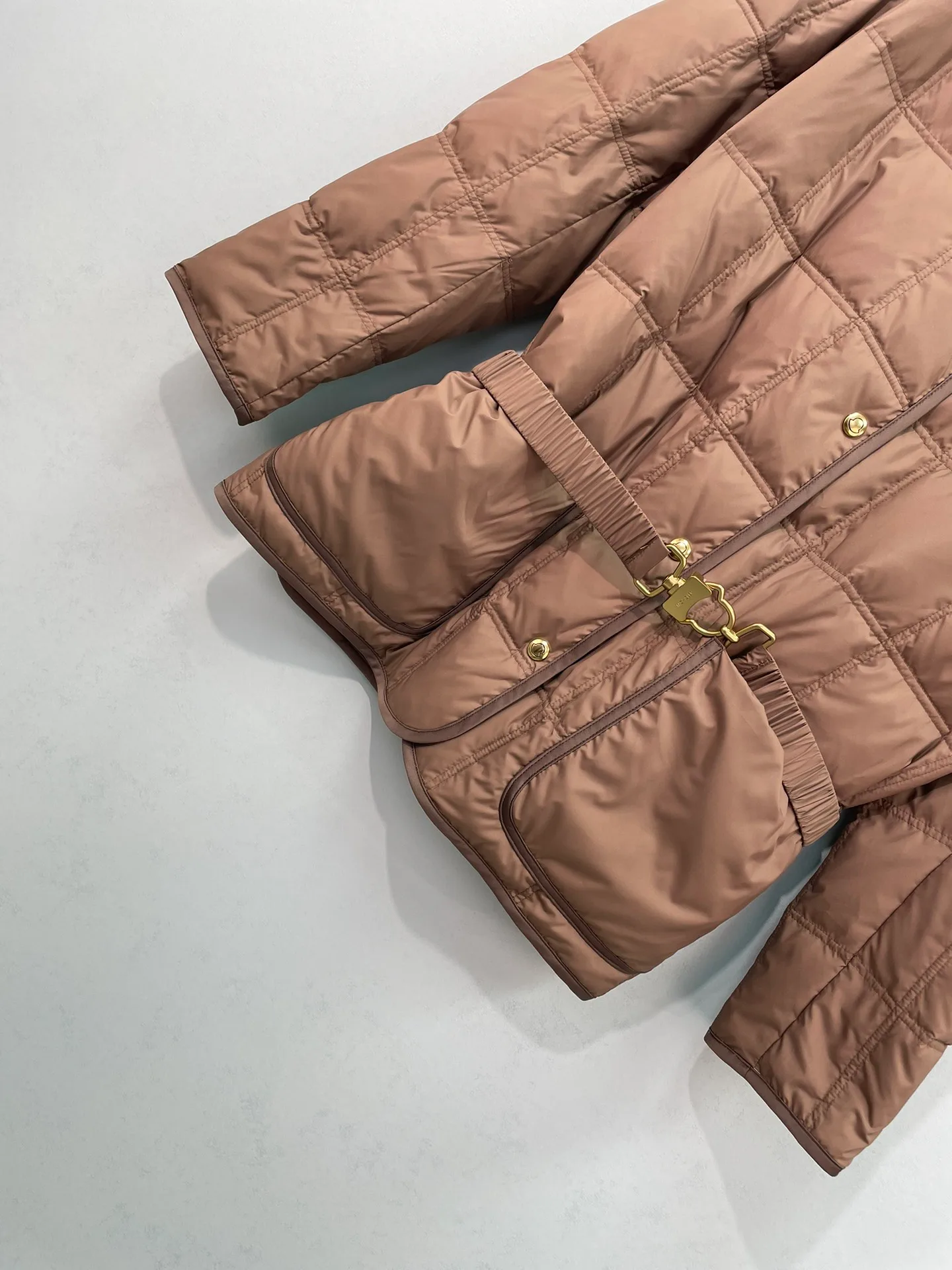 Куртки И Пуховики Женские Moncler 17913393