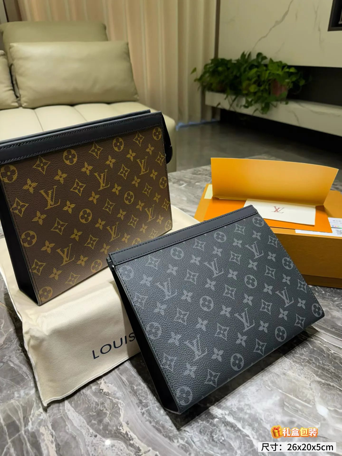 Клатчи Женские Louis Vuitton 18013756