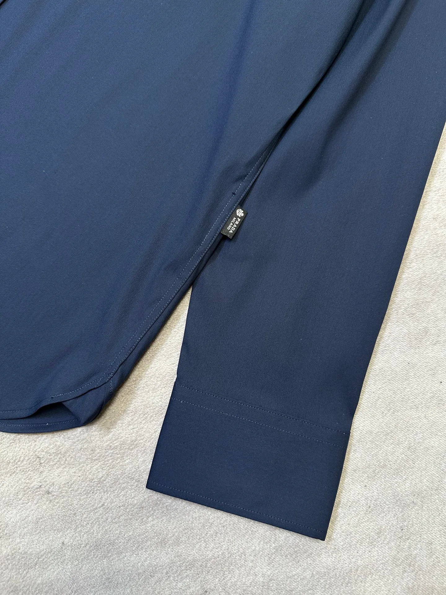 Рубашки Мужские Prada 18711661