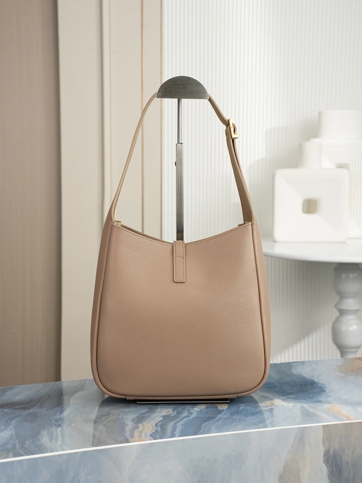 Классические Сумки Женские Saint Laurent 17385949