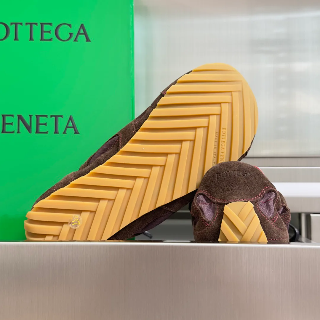 Кроссовки Женские Bottega Veneta 13300452