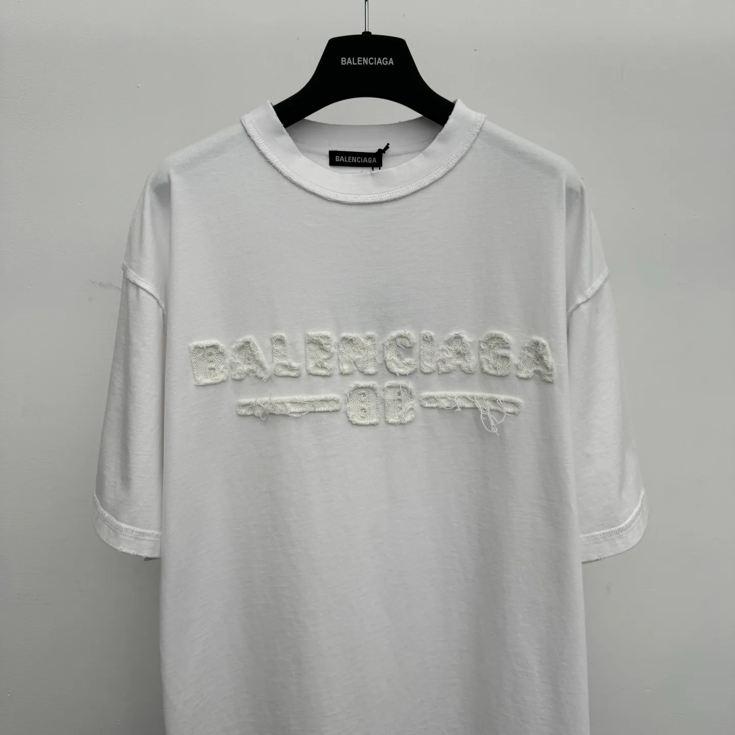 Футболки Женские Balenciaga 25556