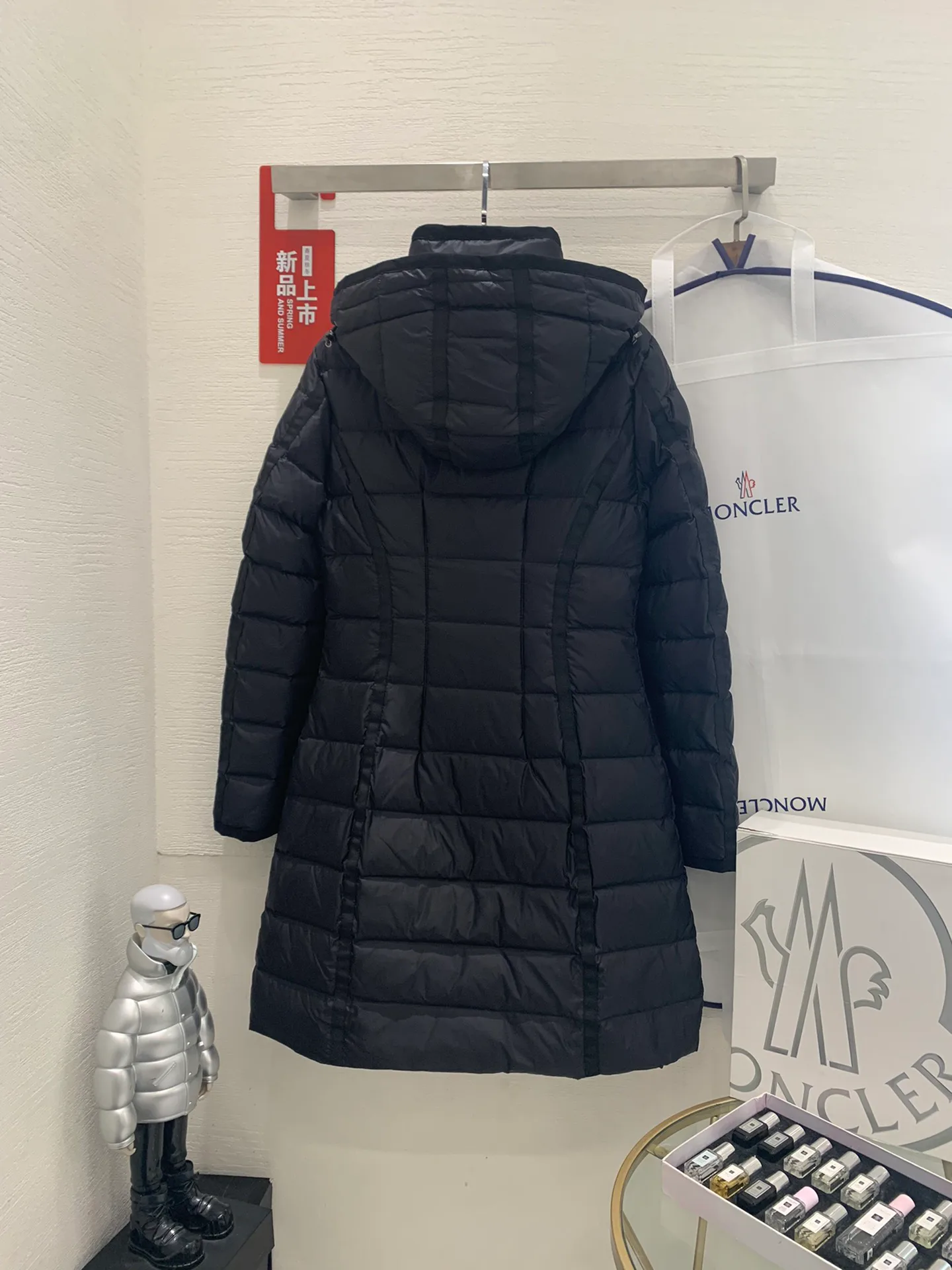 Куртки И Пуховики Женские Moncler 17913968