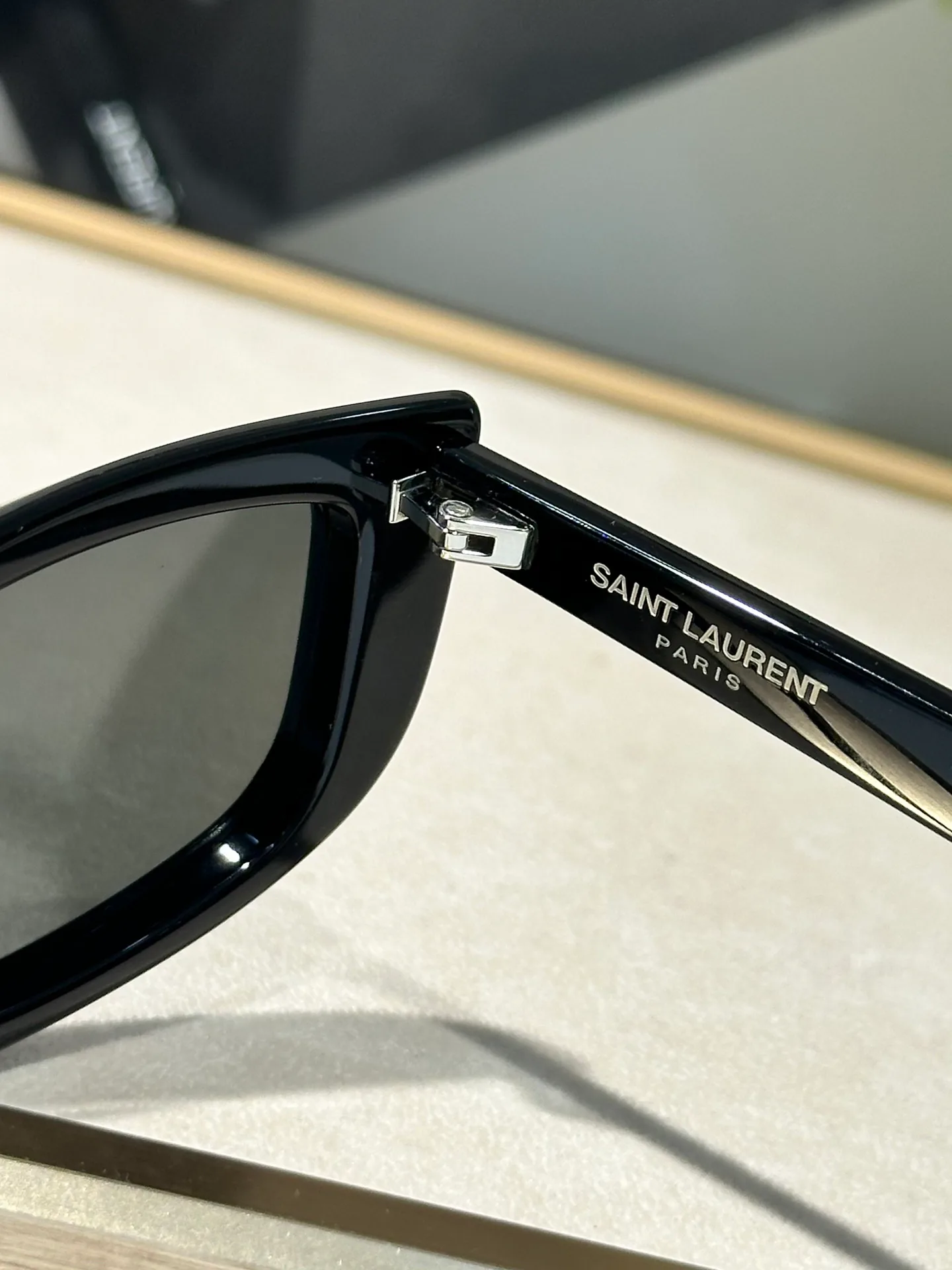 Очки Saint Laurent 18090