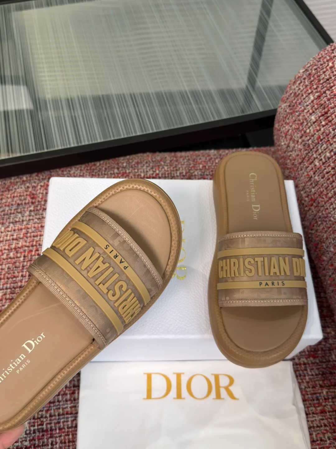 Шлепанцы Женские Christian Dior 17415509