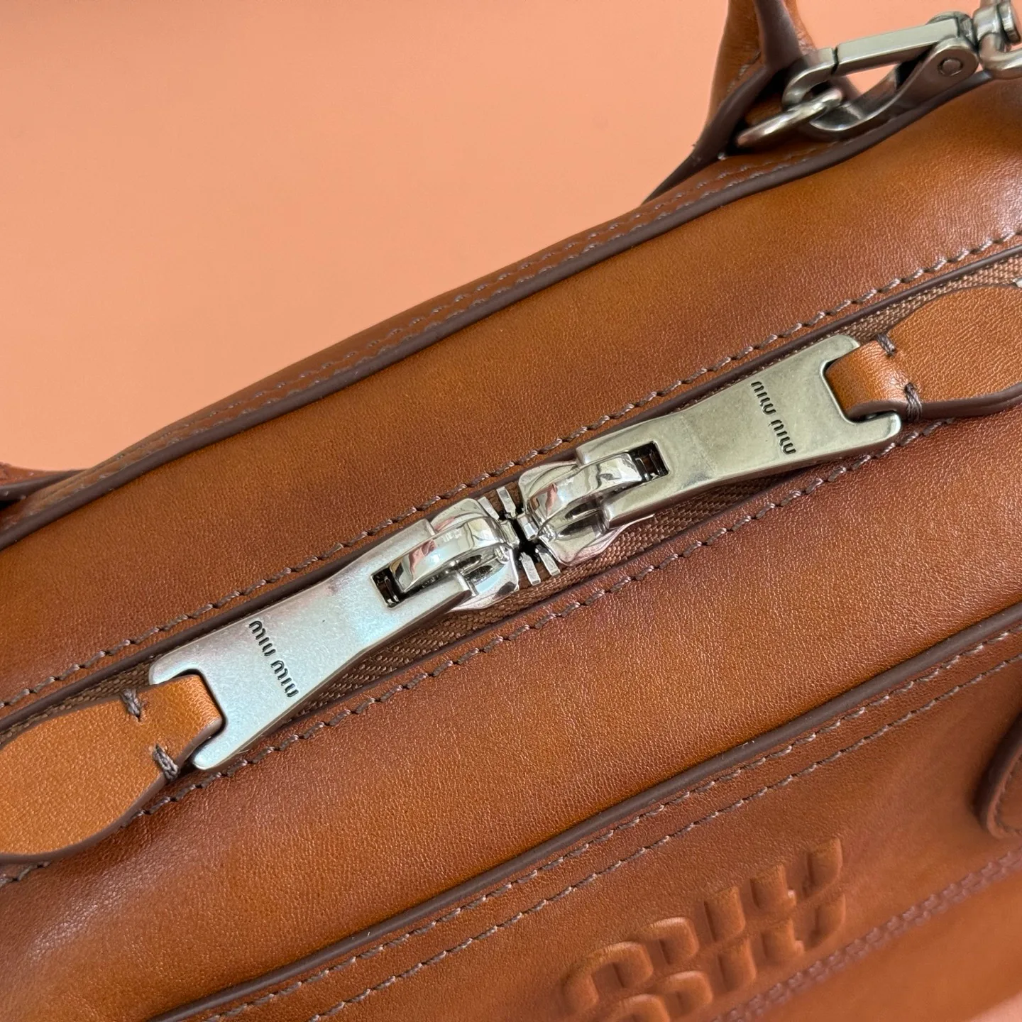 Классические Сумки Женские Miu Miu 12859991