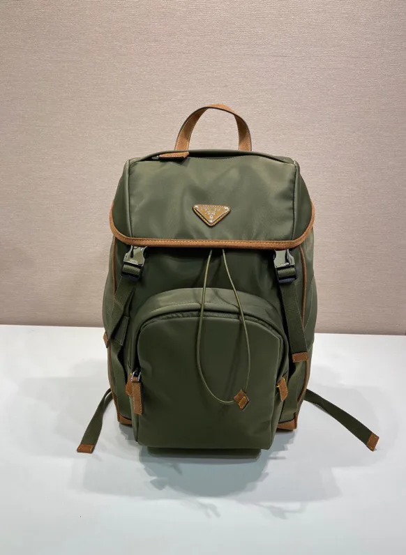 Рюкзаки Женские Prada 18362291