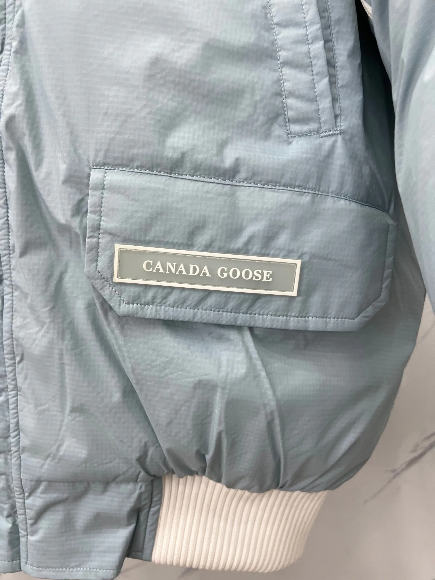 Куртки И Пуховики Женские Canada Goose 1657464