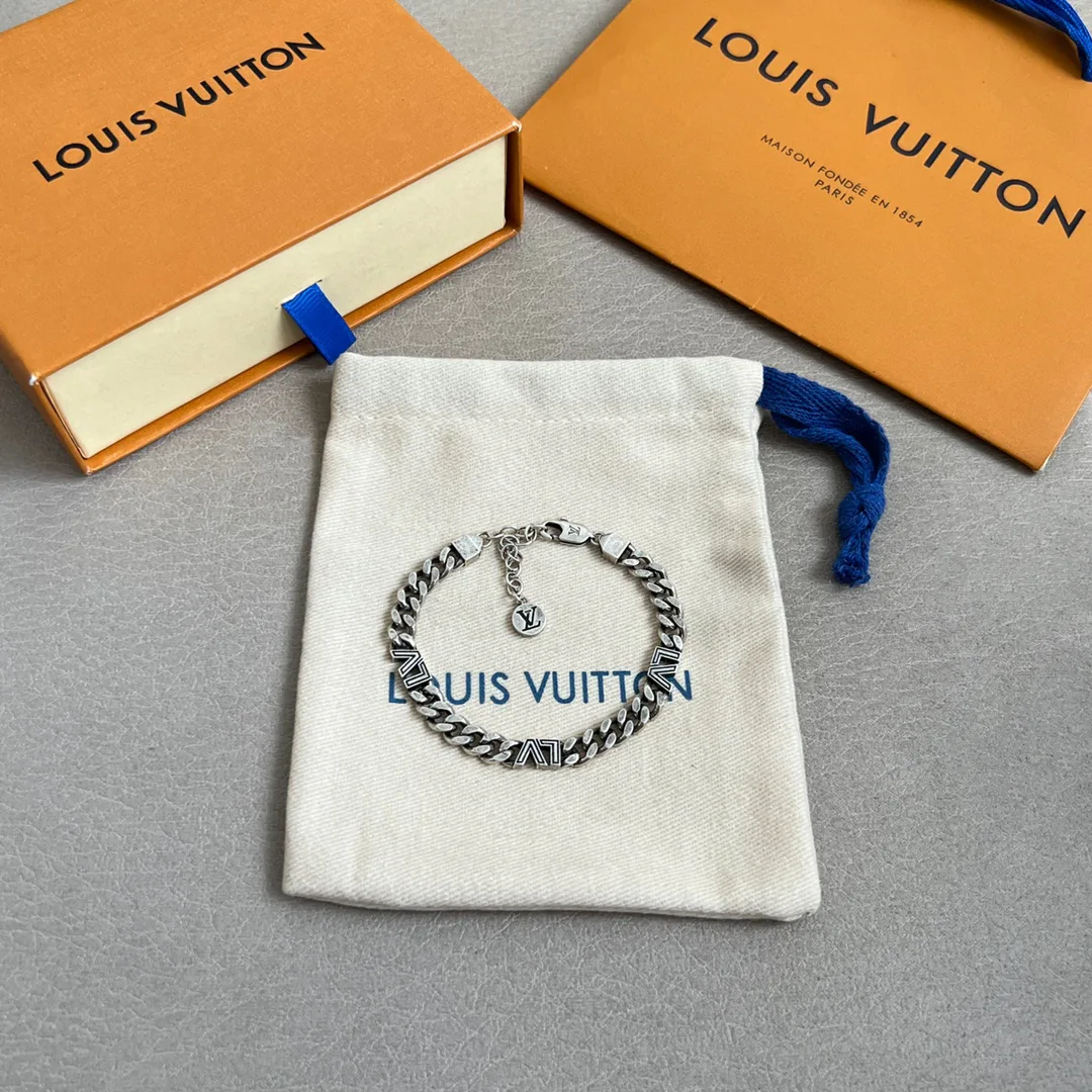 Бижутерия Louis Vuitton 260540