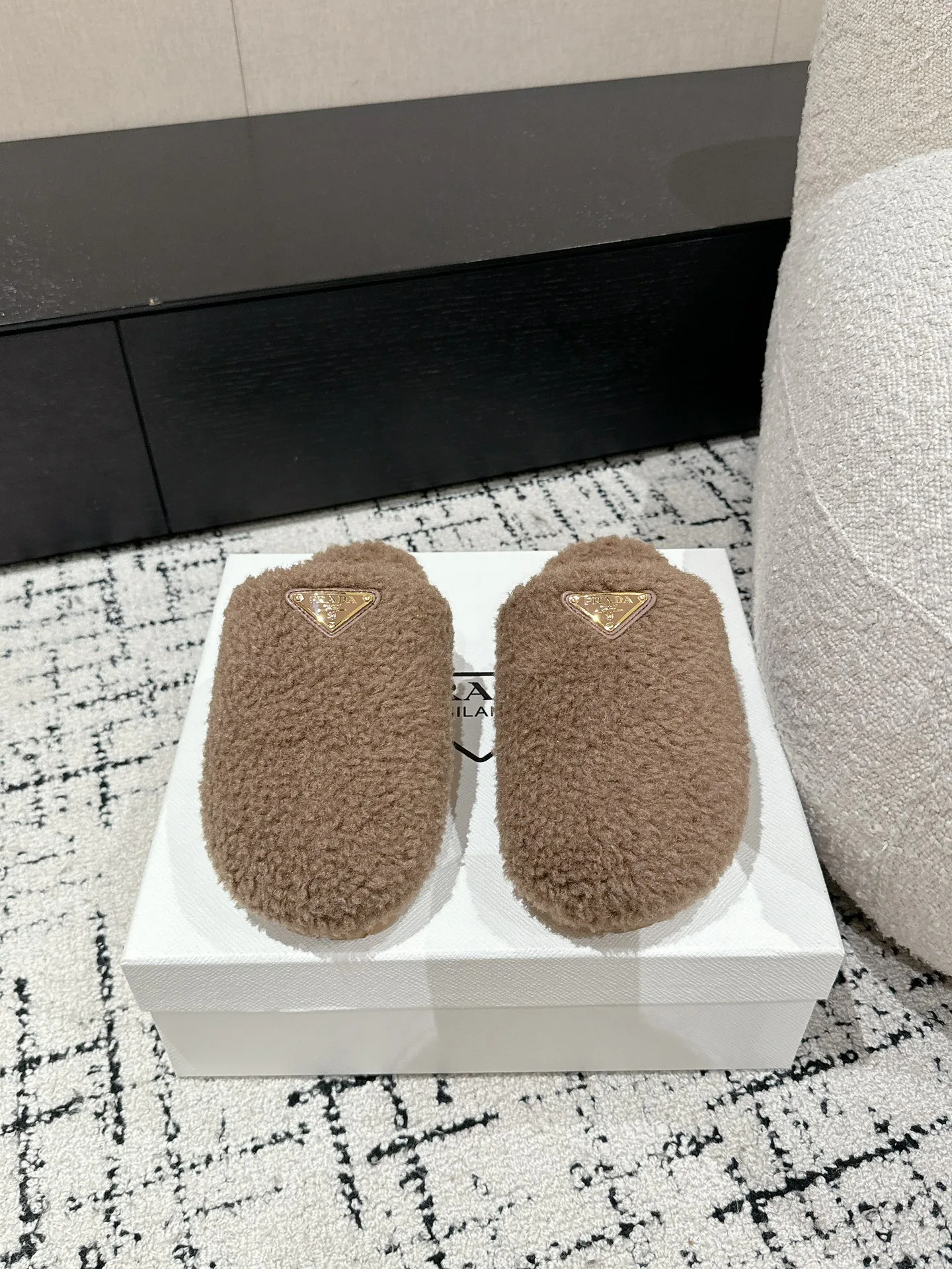 Тапочки Женские Prada 442459