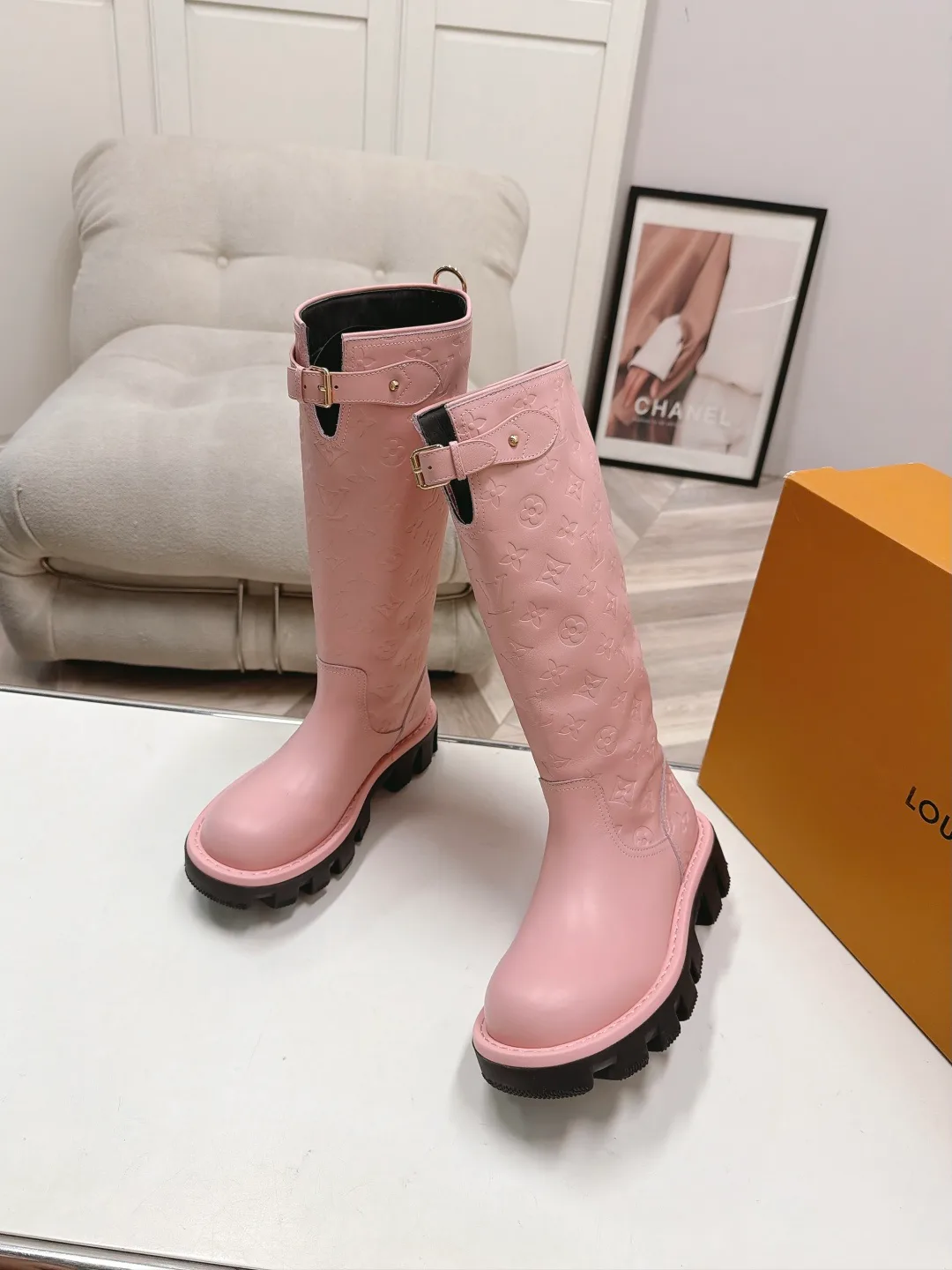 Сапоги Женские Louis Vuitton 19047364