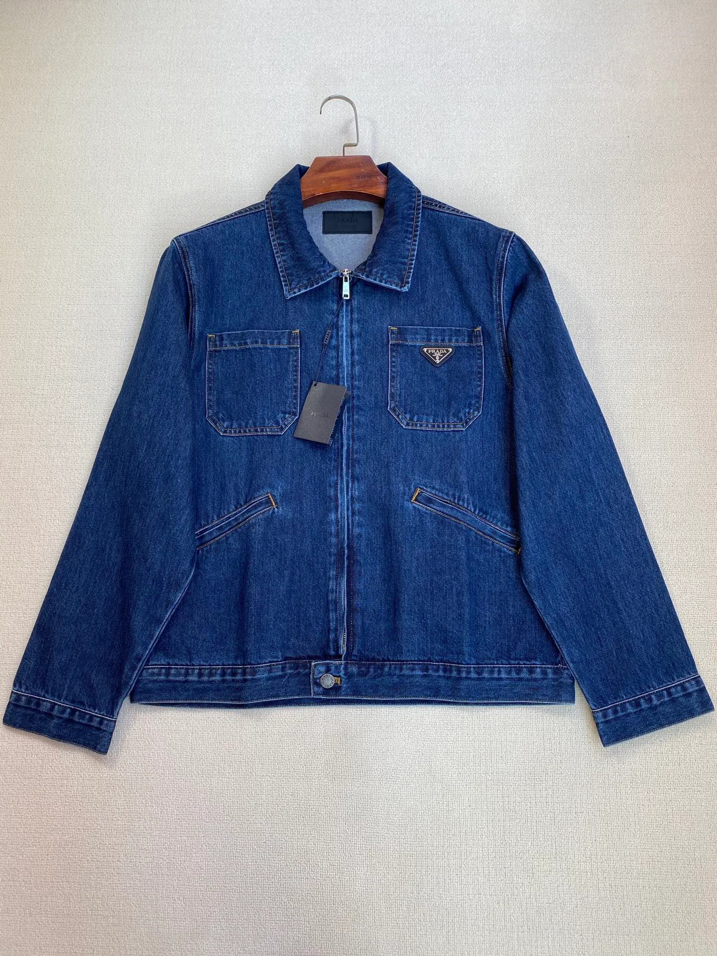 Куртки И Пуховики Мужские Prada 11545102