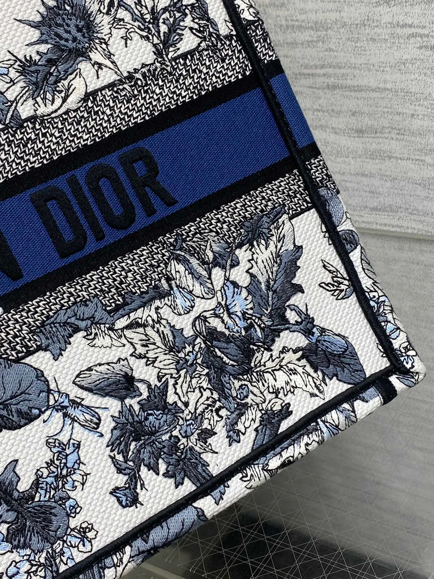 Классические Сумки Женские Christian Dior 13227201