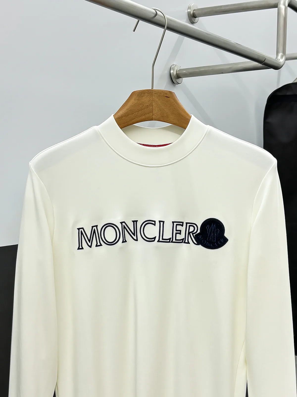 Лонгсливы Мужские Moncler 235322